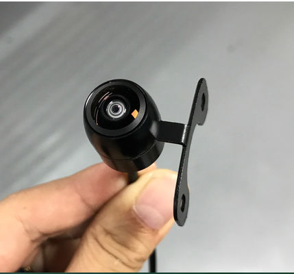 Câmera de ré para carro com visão noturna e design embutido com kit de instalação